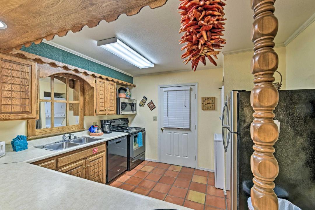 Photo of Kitchen in Red River