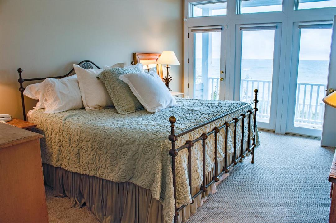 Photo of Bedroom in Grand Beach