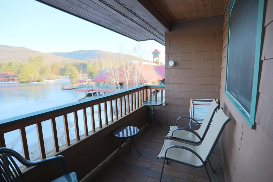 Photo of Patio Balcony in North Woodstock