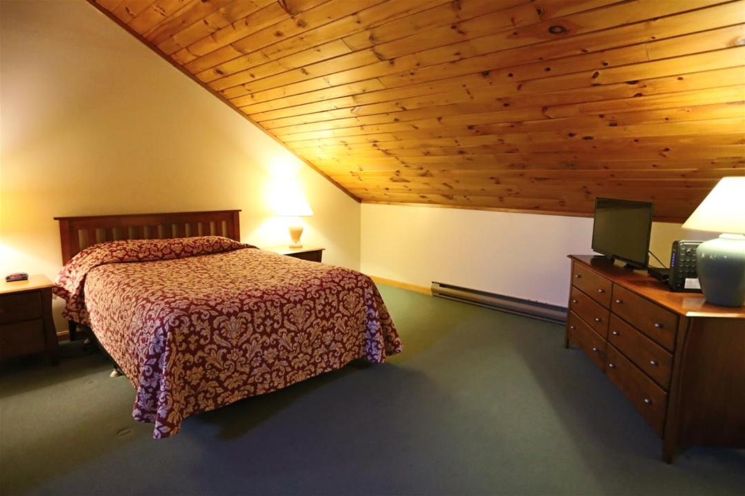 Photo of Bedroom in North Woodstock