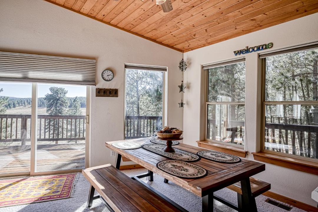Photo of Livingroom in Angel Fire