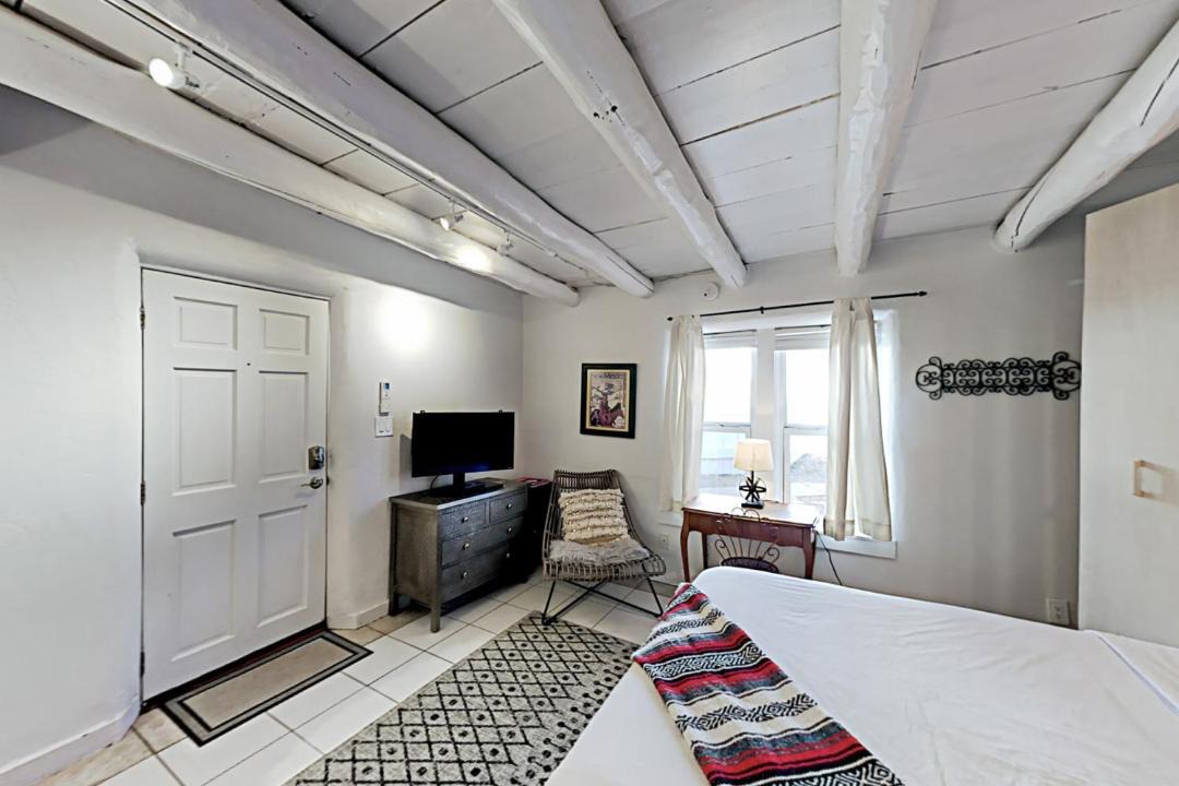 Photo of Bedroom in South Capitol