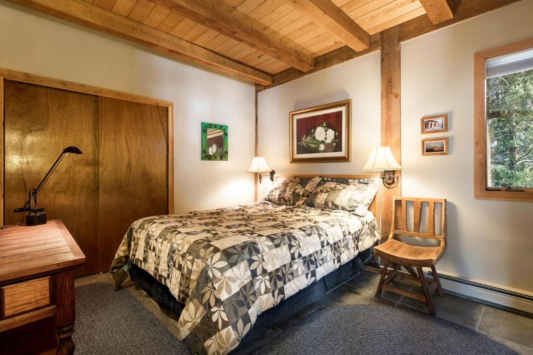 Photo of Bedroom in Taos Ski Valley