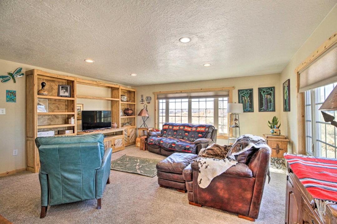 Photo of Livingroom in San Ysidro