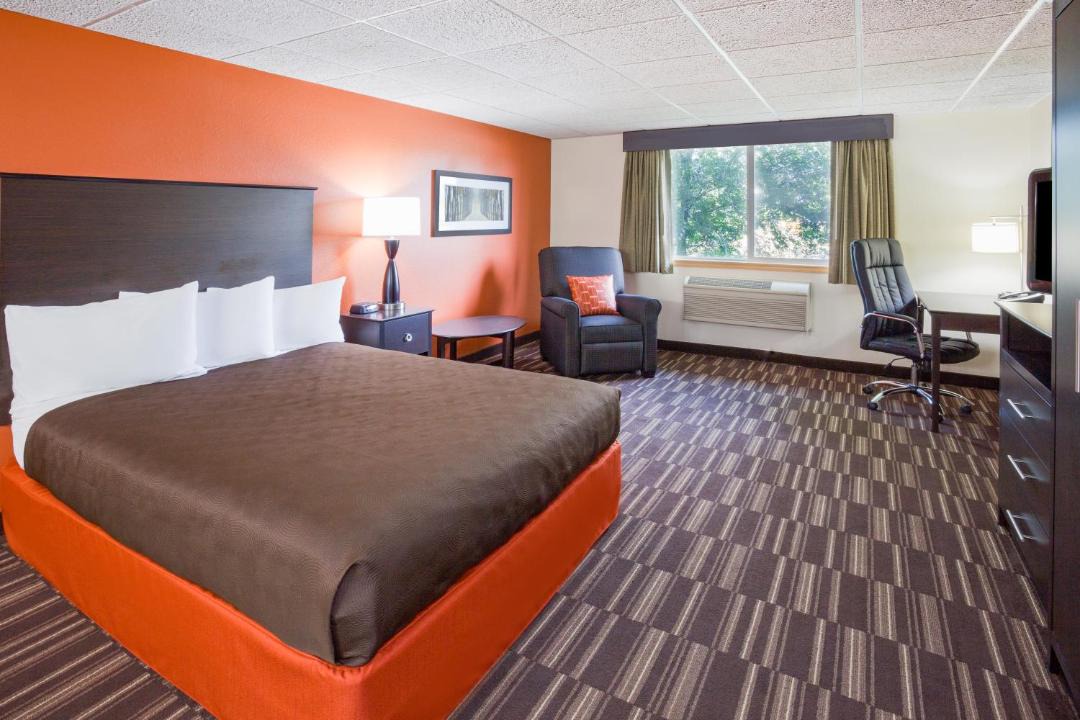 Photo of Bedroom in St. Cloud