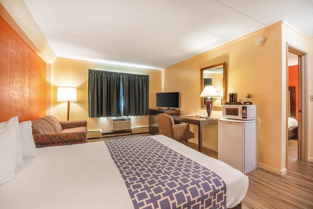 Photo of Bedroom in Windsor Locks