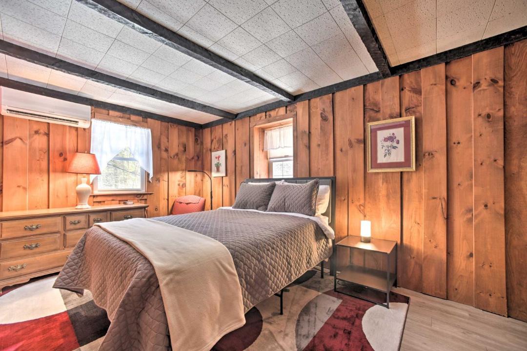 Photo of Bedroom in Great Barrington