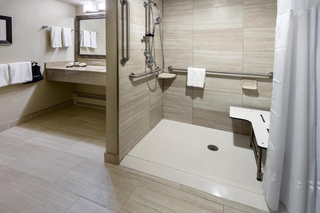 Photo of Bathroom in Kutzky Park