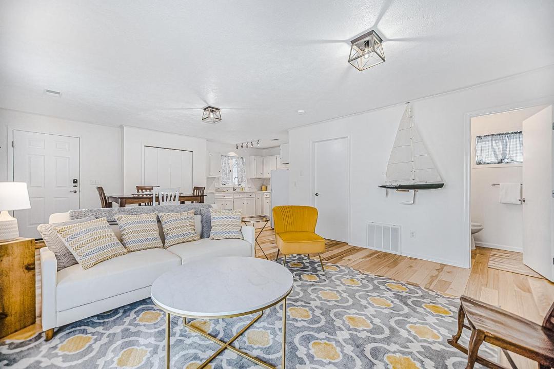 Photo of Livingroom in Macatawa