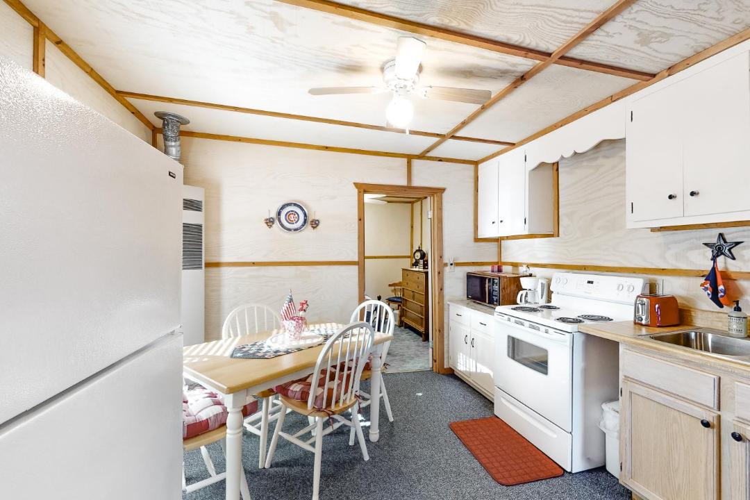 Photo of Kitchen in Eagle River