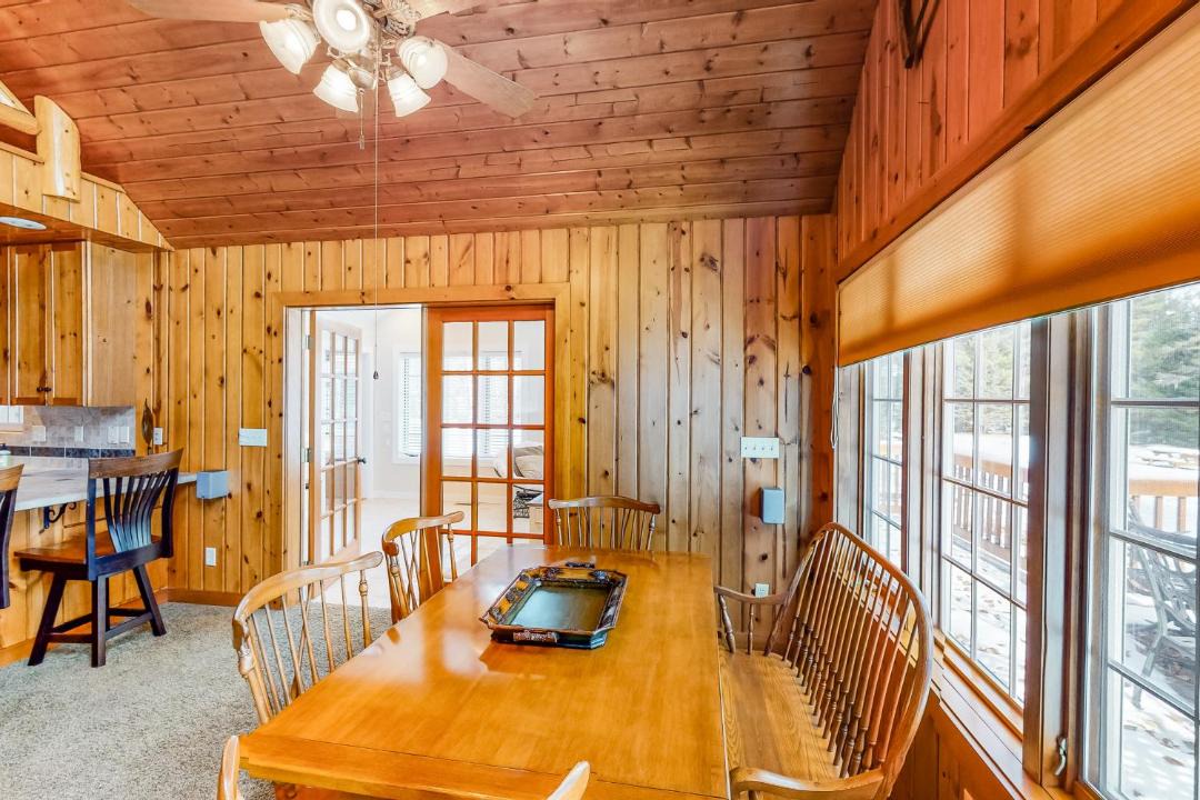 Photo of Livingroom in Eagle River