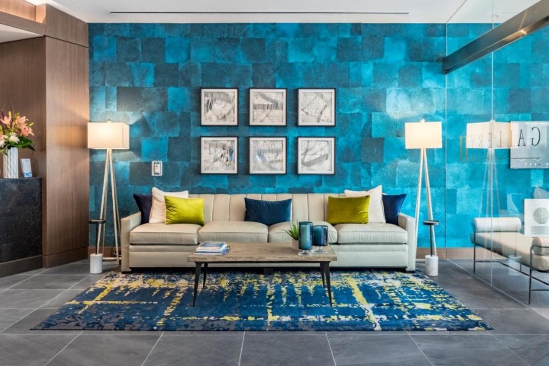 Photo of Livingroom in Woodmont Triangle