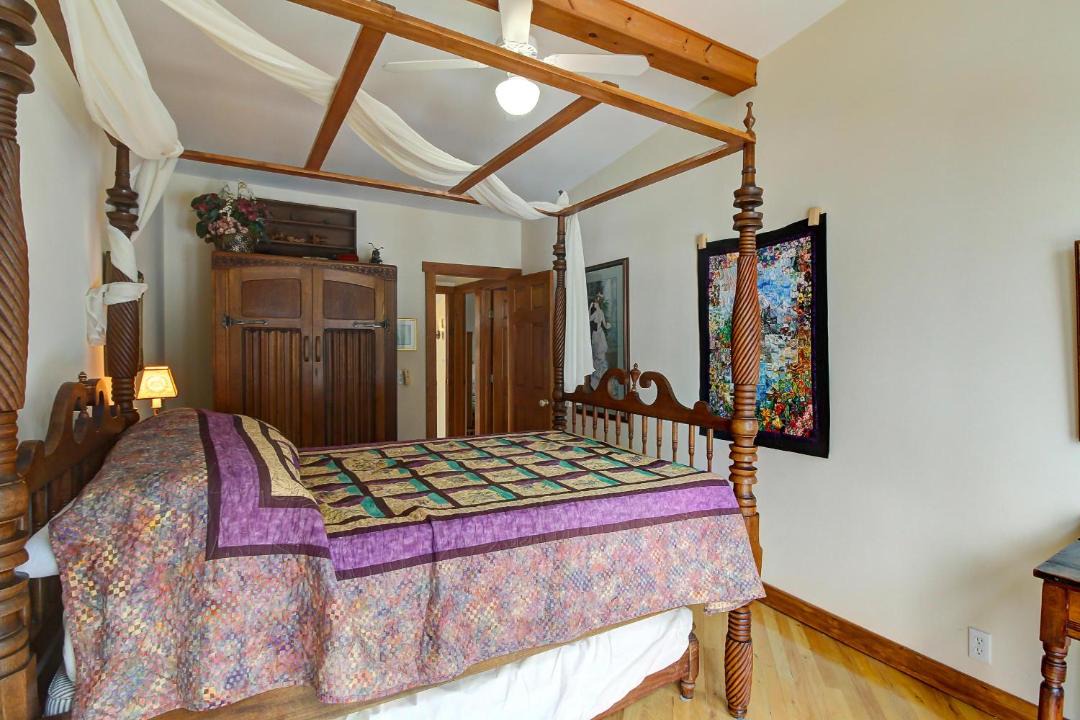 Photo of Bedroom in South Hero