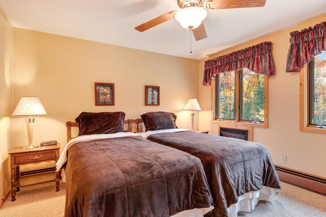 Photo of Bedroom in Eagle River