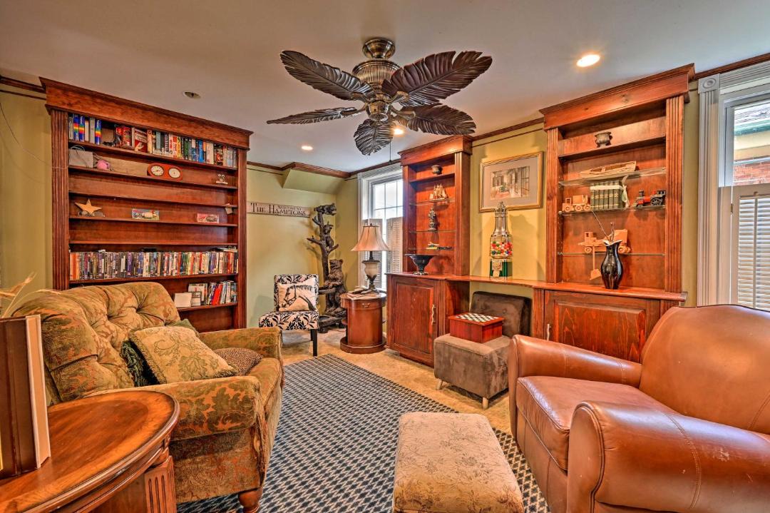 Photo of Livingroom in Plattsburgh