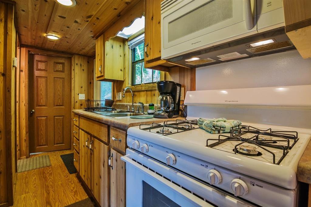 Photo of Kitchen in Points