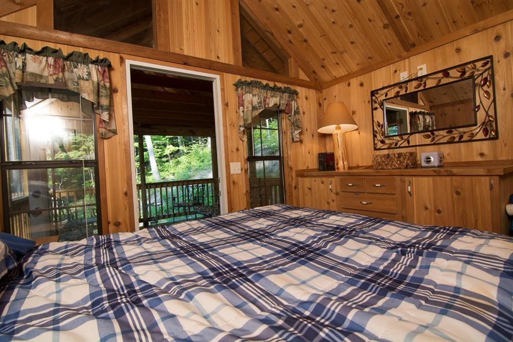 Photo of Bedroom in Points