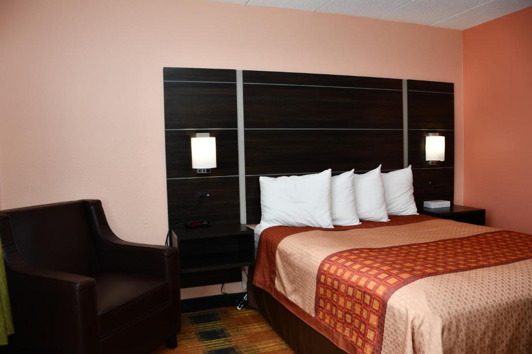 Photo of Bedroom in Faribault