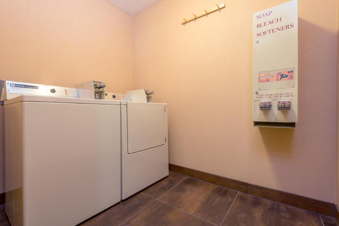Photo of Bathroom in Raton