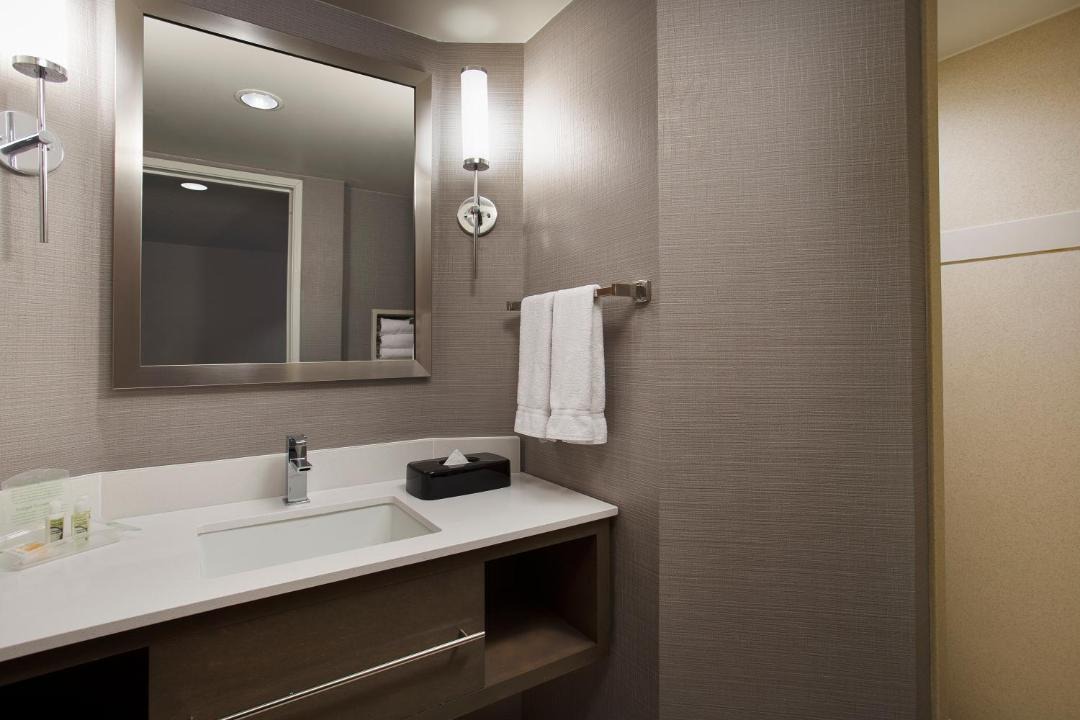 Photo of Bathroom in East Paris