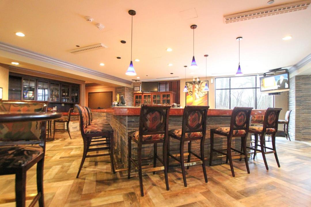 Photo of Livingroom in Eagan