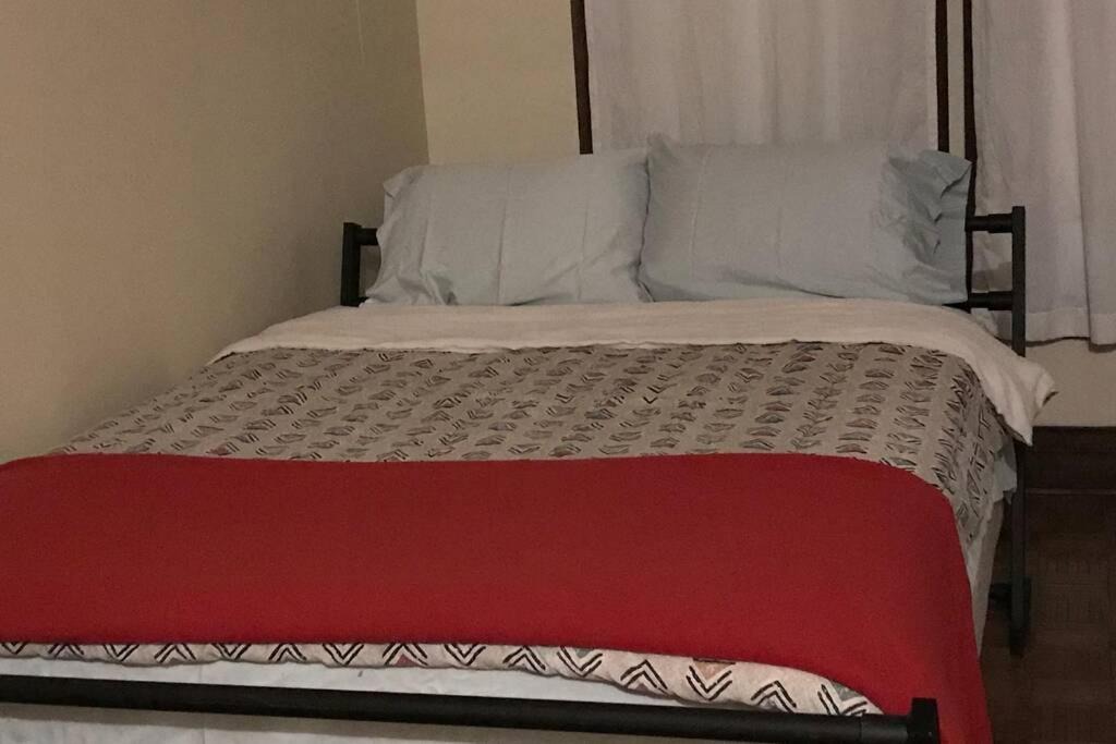 Photo of Bedroom in Midtown