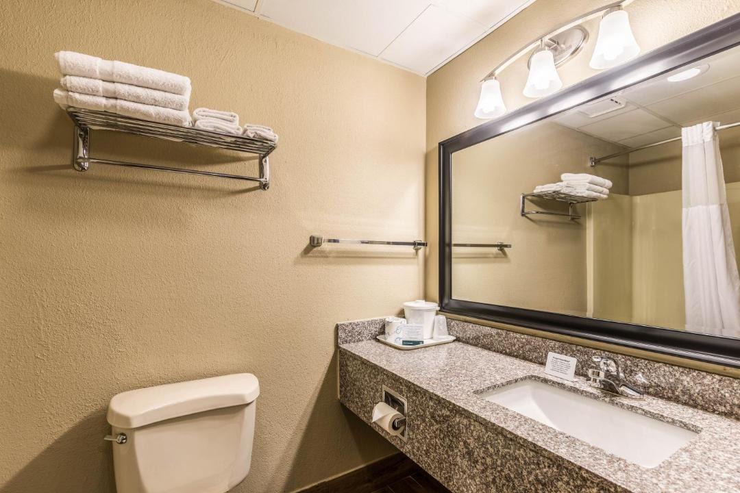 Photo of Bathroom in West Plains