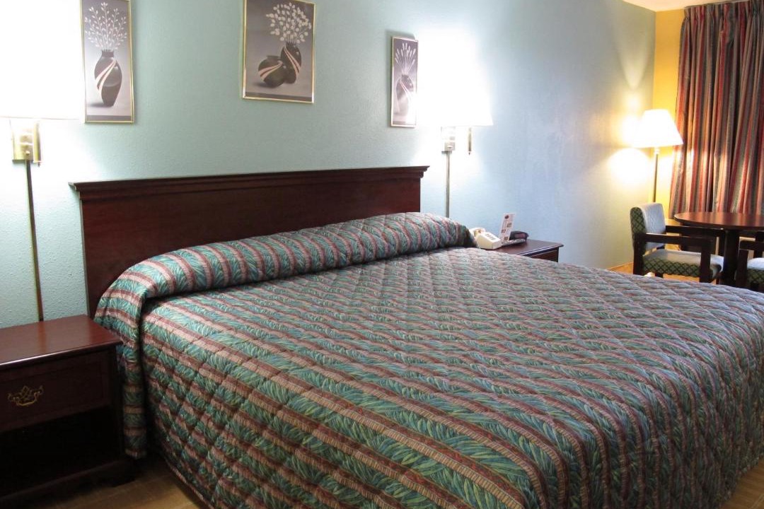 Photo of Bedroom in Jessup