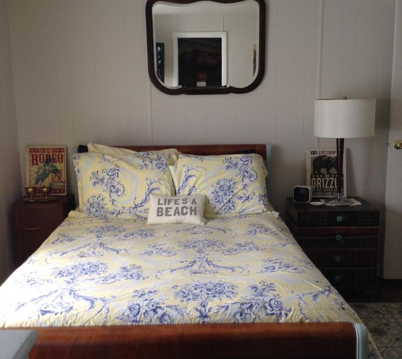 Photo of Bedroom in Rockaway Beach