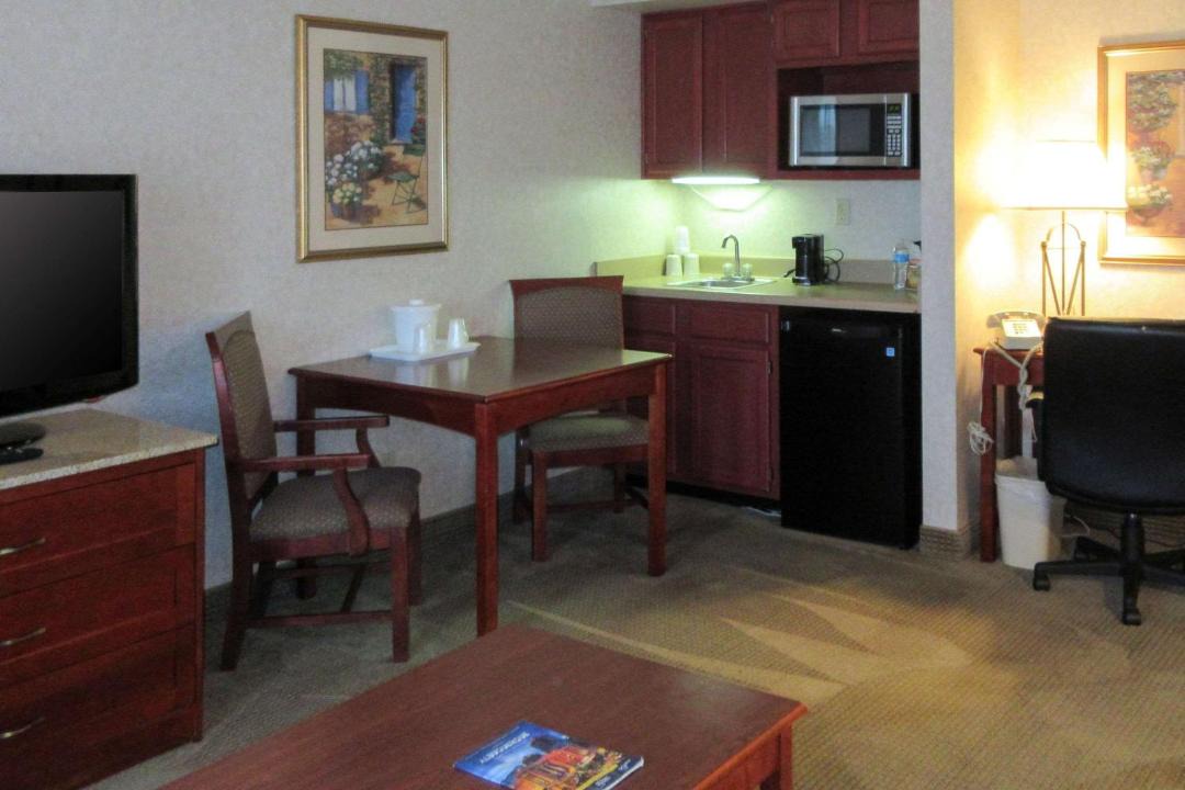 Photo of Livingroom in Broadbent Business Park