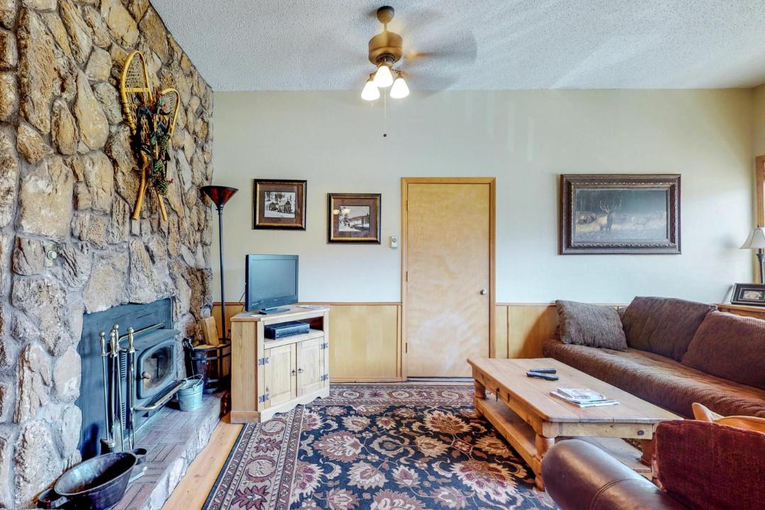 Photo of Livingroom in Angel Fire