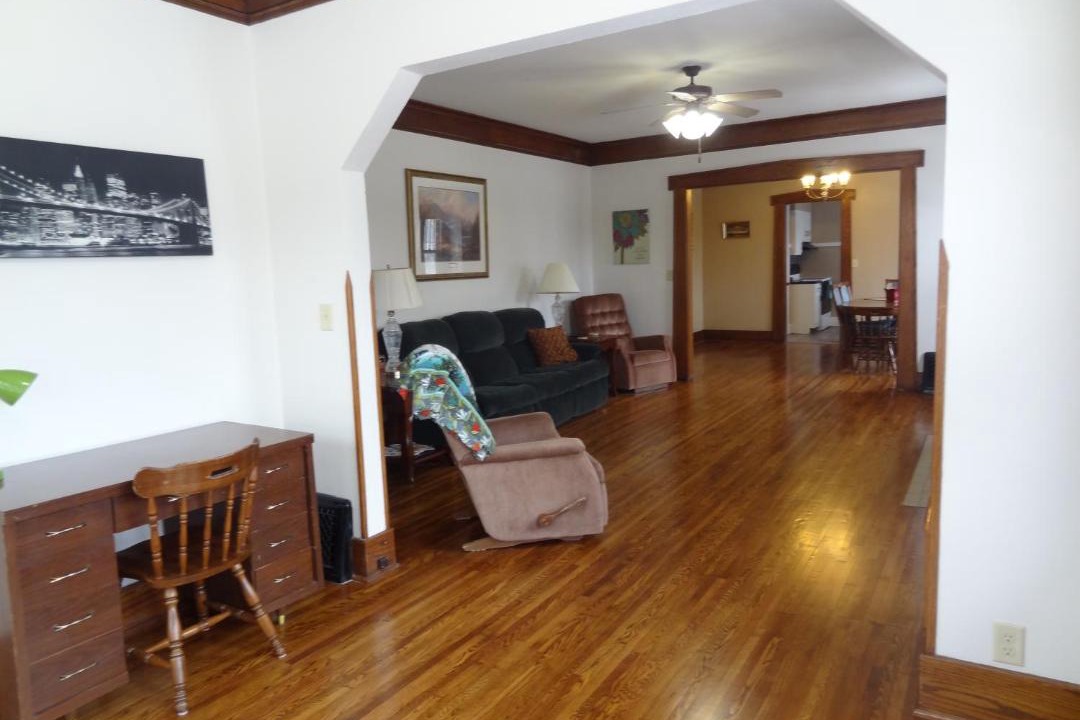 Photo of Livingroom in Kutzky Park