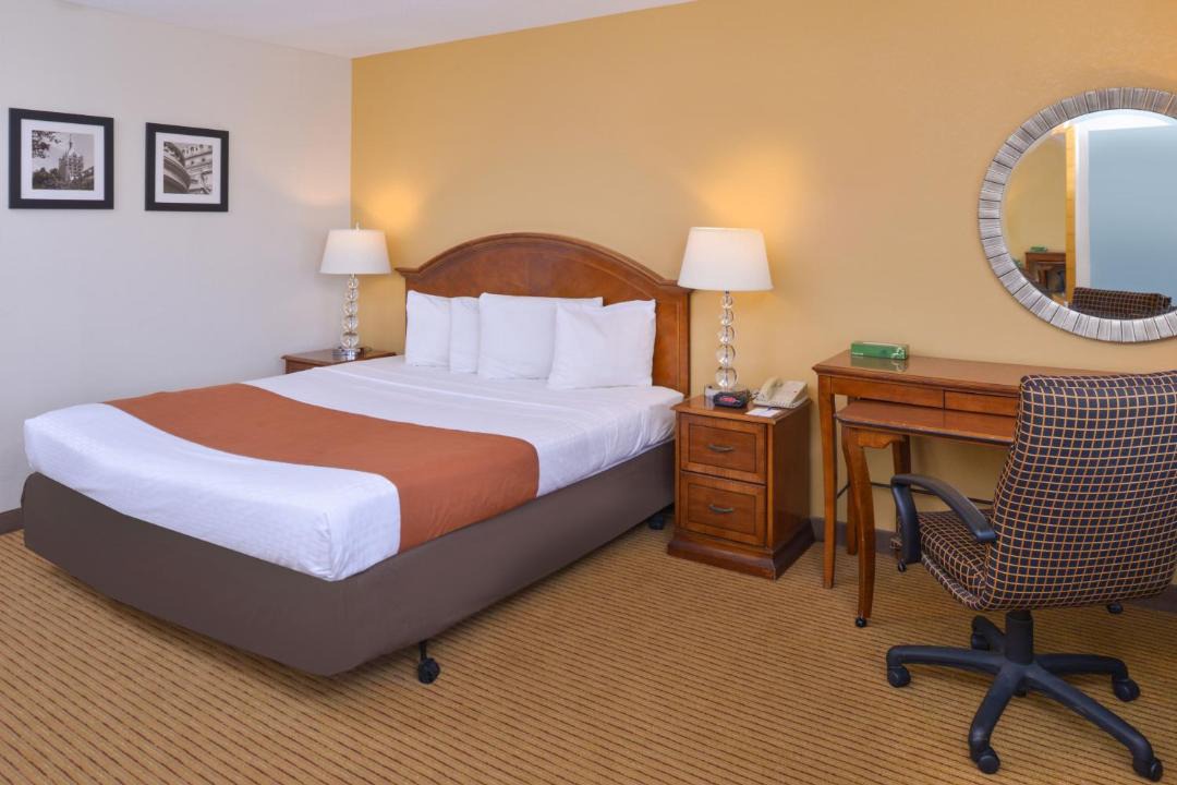 Photo of Bedroom in Plattsburgh