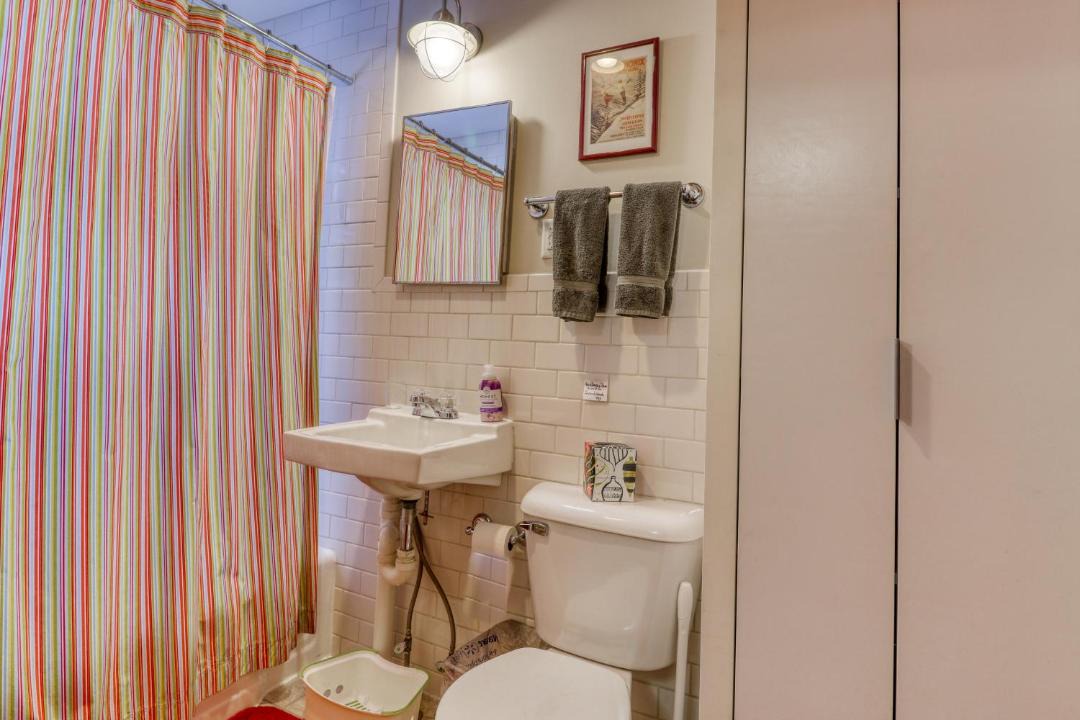 Photo of Bathroom in Franconia