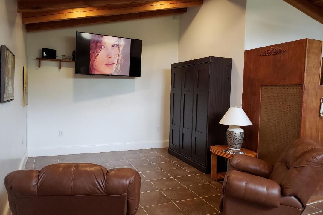 Photo of Livingroom in Taos