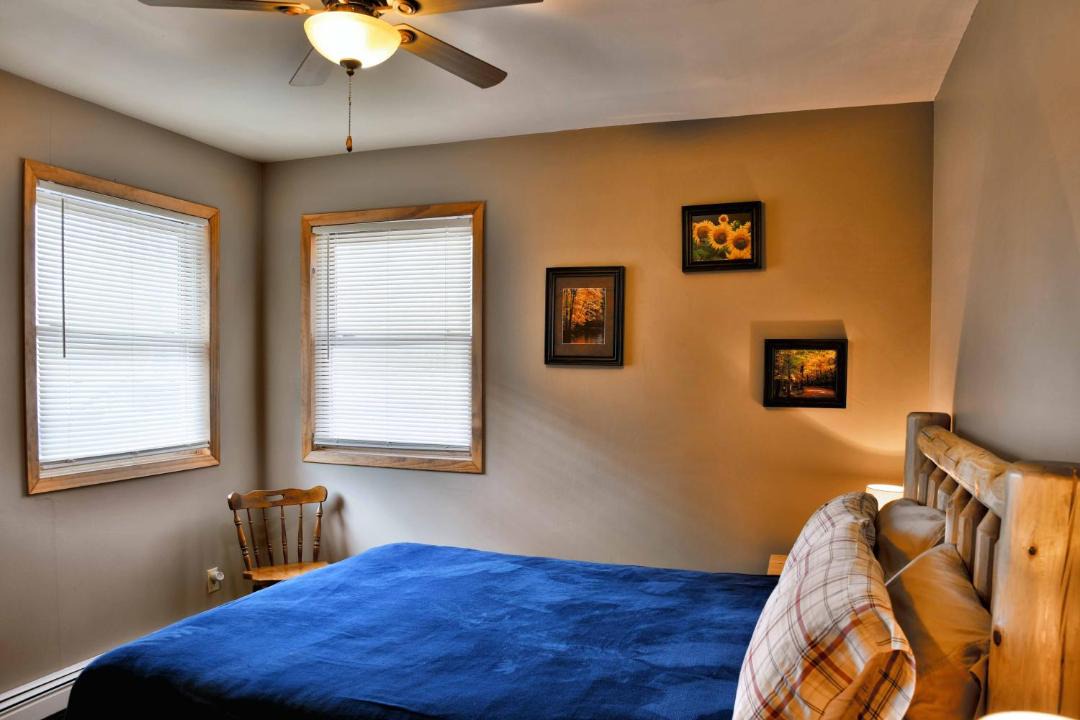 Photo of Bedroom in Cable