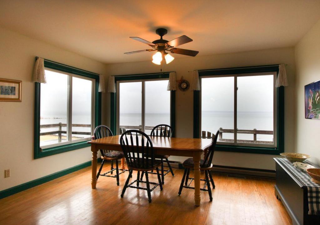 Photo of Livingroom in North Hero
