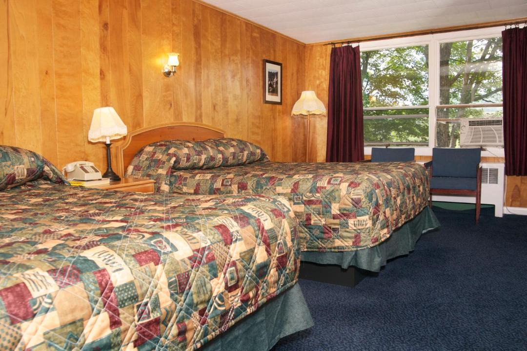 Photo of Bedroom in West Lebanon