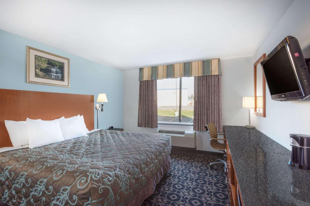 Photo of Bedroom in Evans Mills