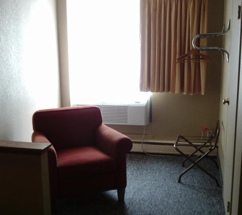 Photo of Livingroom in Downtown