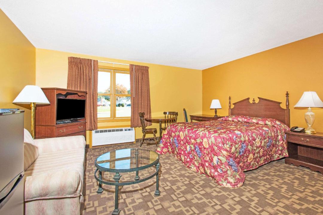 Photo of Bedroom in Hadley