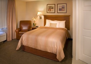 Candlewood Suites Fredericksburg, an IHG Hotel