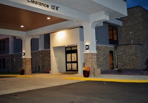 Country Inn & Suites by Radisson, La Crosse, WI
