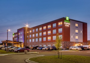 Holiday Inn Express & Suites Rice Lake, an Ihg Hotel