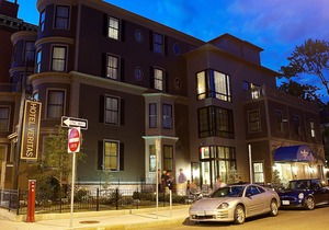 Hotel Veritas