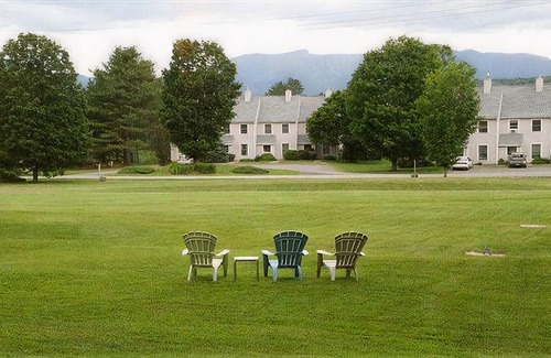 Stowe Hotel | Brass Lantern Inn