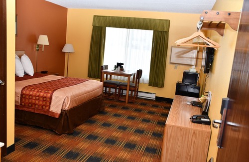 Faribault Hotel | Regency Inn & Suites Faribault