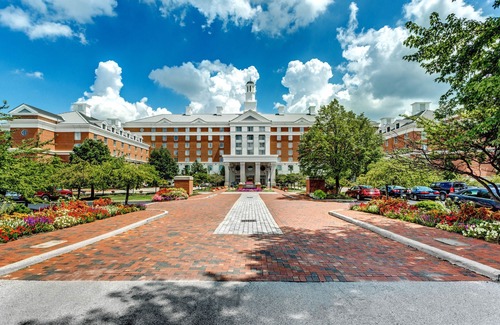 Easton Hotel | Hilton Columbus at Easton
