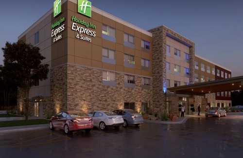 Rice Lake Hotel | Holiday Inn Express & Suites Rice Lake, an Ihg Hotel