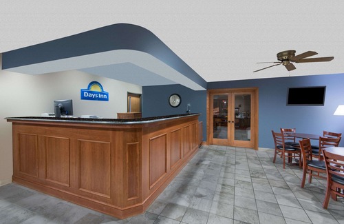 Wooster Hotel | Days Inn by Wyndham Wooster
